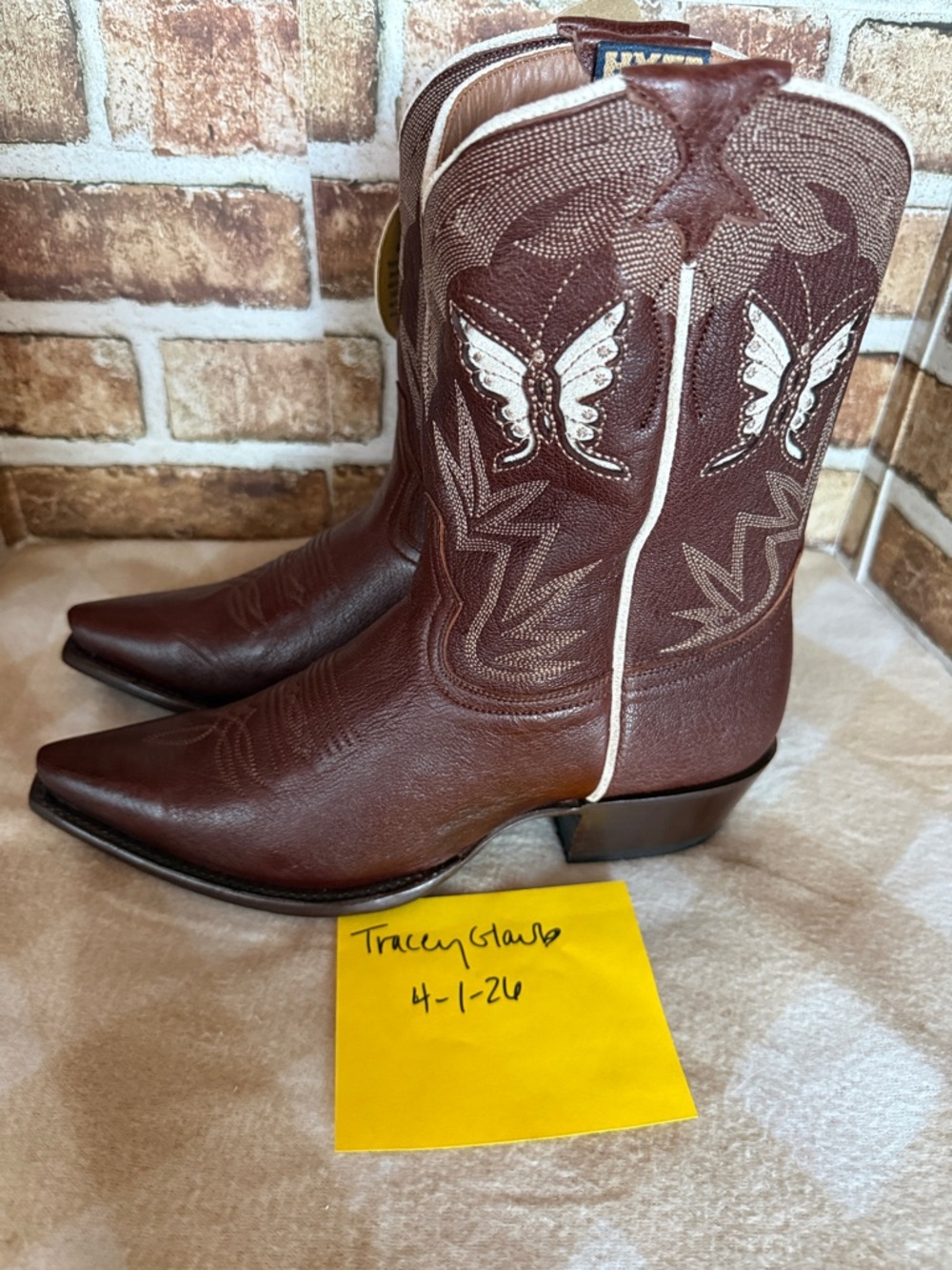 Hyer Western Ankle Booties in Burgundy Brown - Women Nannette
